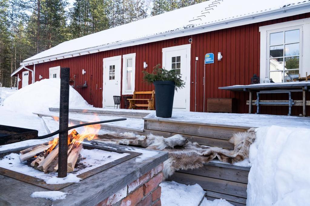 Norrfjarden Torpet - Bed And Breakfast Med Charm المظهر الخارجي الصورة