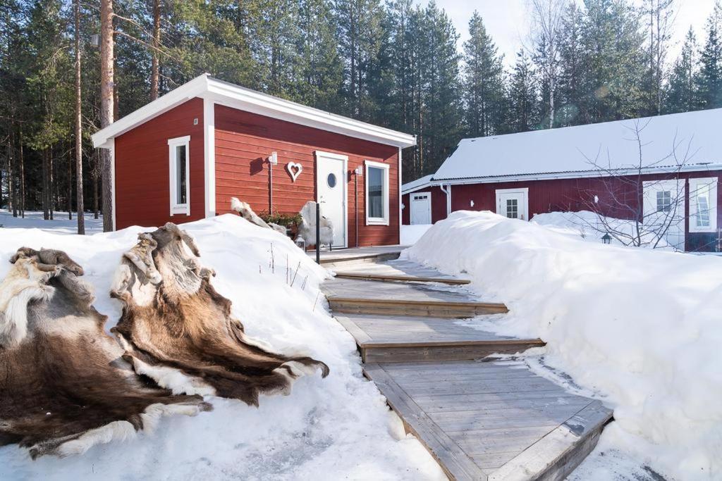 Norrfjarden Torpet - Bed And Breakfast Med Charm المظهر الخارجي الصورة